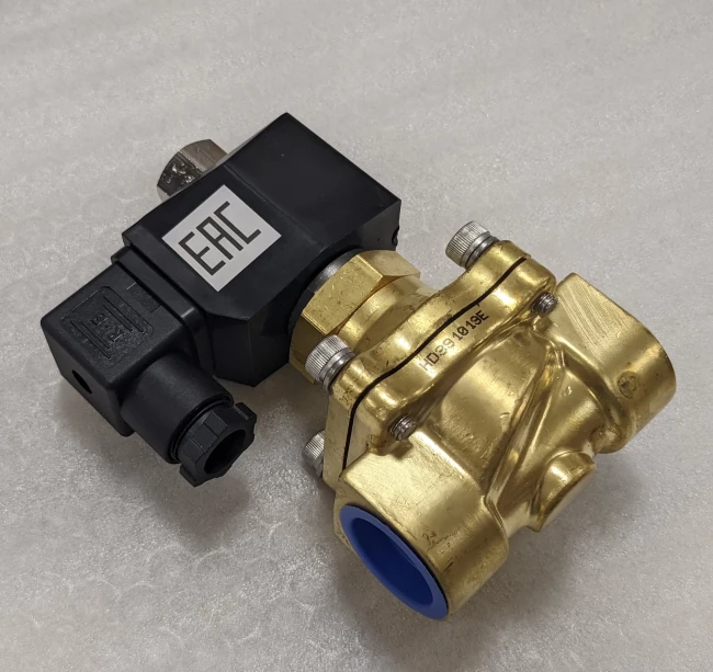 Соленоидный клапан электромагнитный 2W-20N нормально открытый, 3/4, 220V, латунь